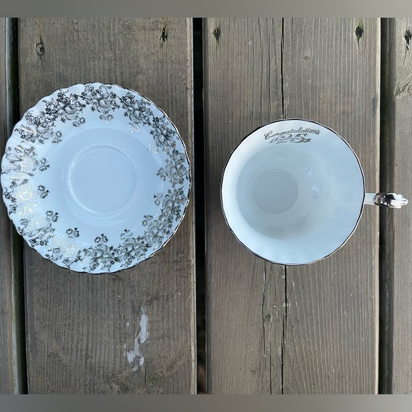 Royal Albert 25th Anniversary Series Bone China Cup and Saucer Set - Picture 13 of 14